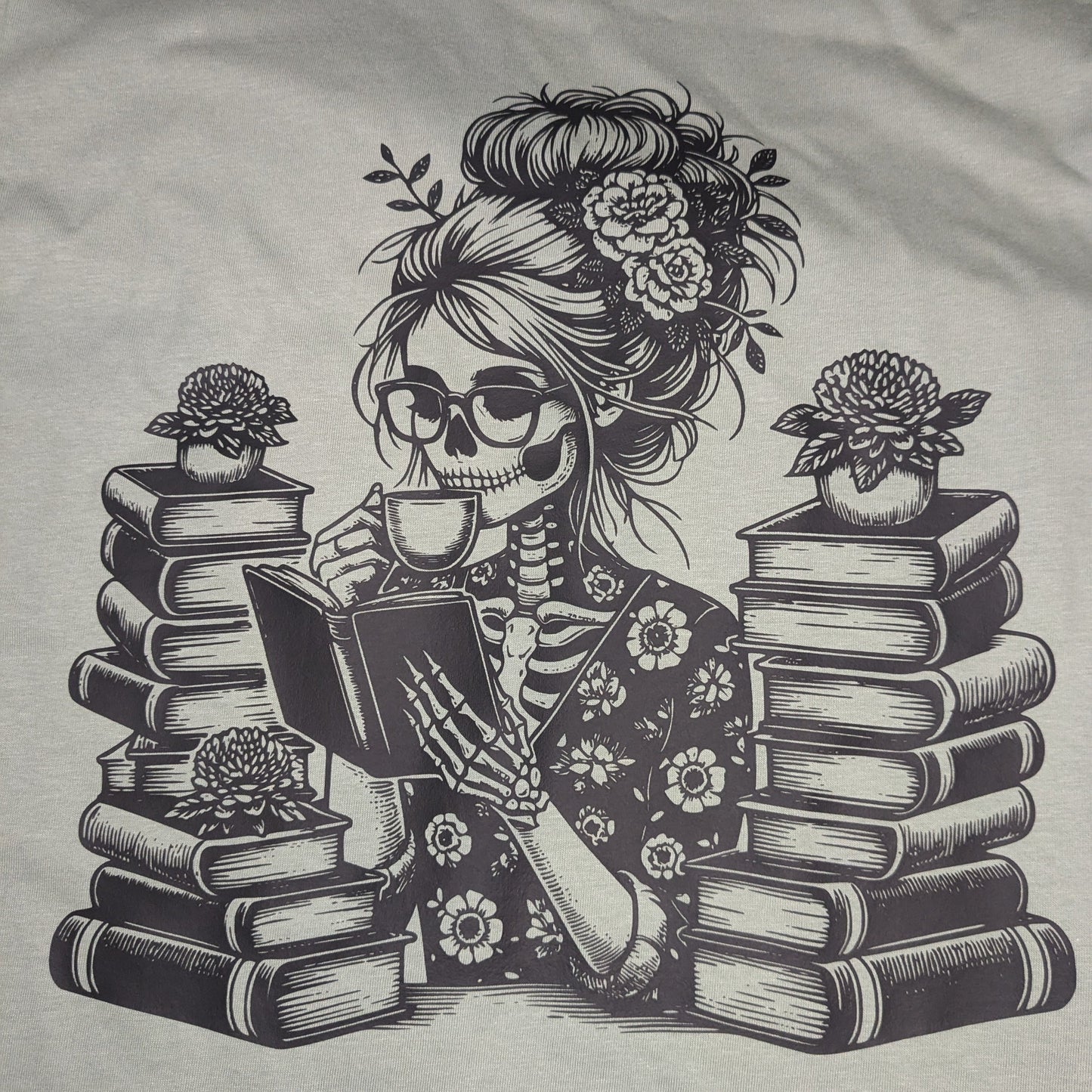 Abstract Book Lover